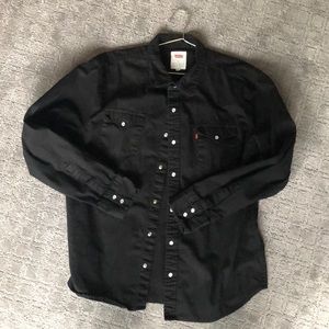 Levi’s snap black Xl shirt